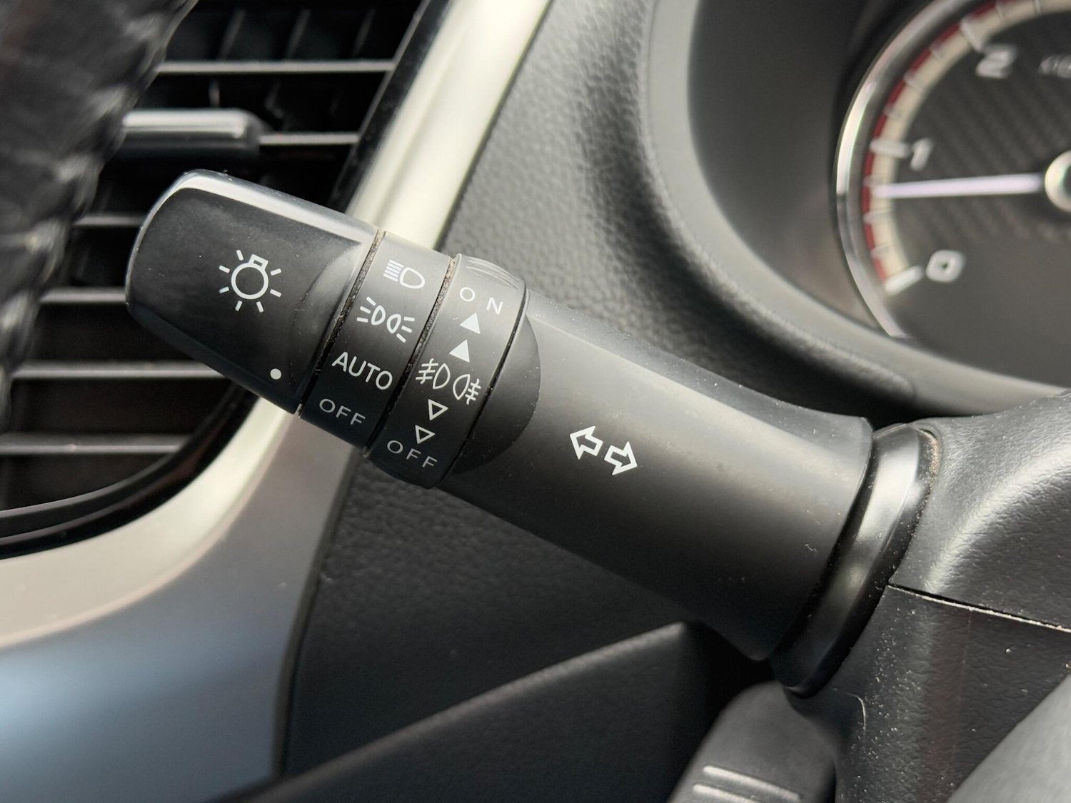 Used Mitsubishi L200 2018 for sale - 76499069: Photo 11