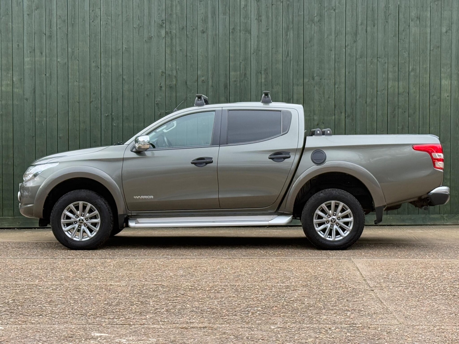 Used Mitsubishi L200 2018 for sale - 76499069: Photo 4