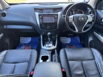 Used Nissan Navara 2018 for sale - 77893145: Photo