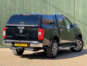 Used Nissan Navara 2018 for sale - 77893145: Photo