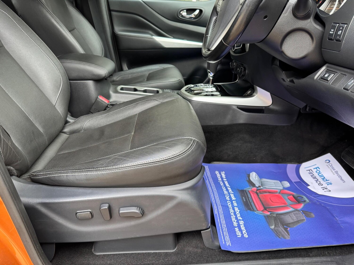 Used Nissan Navara 2019 for sale - 77574851: Photo 40