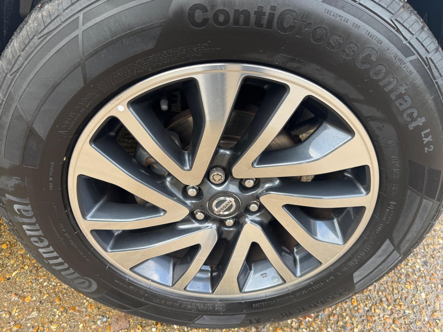 Used Nissan Navara 2018 for sale - 76573088: Photo 30