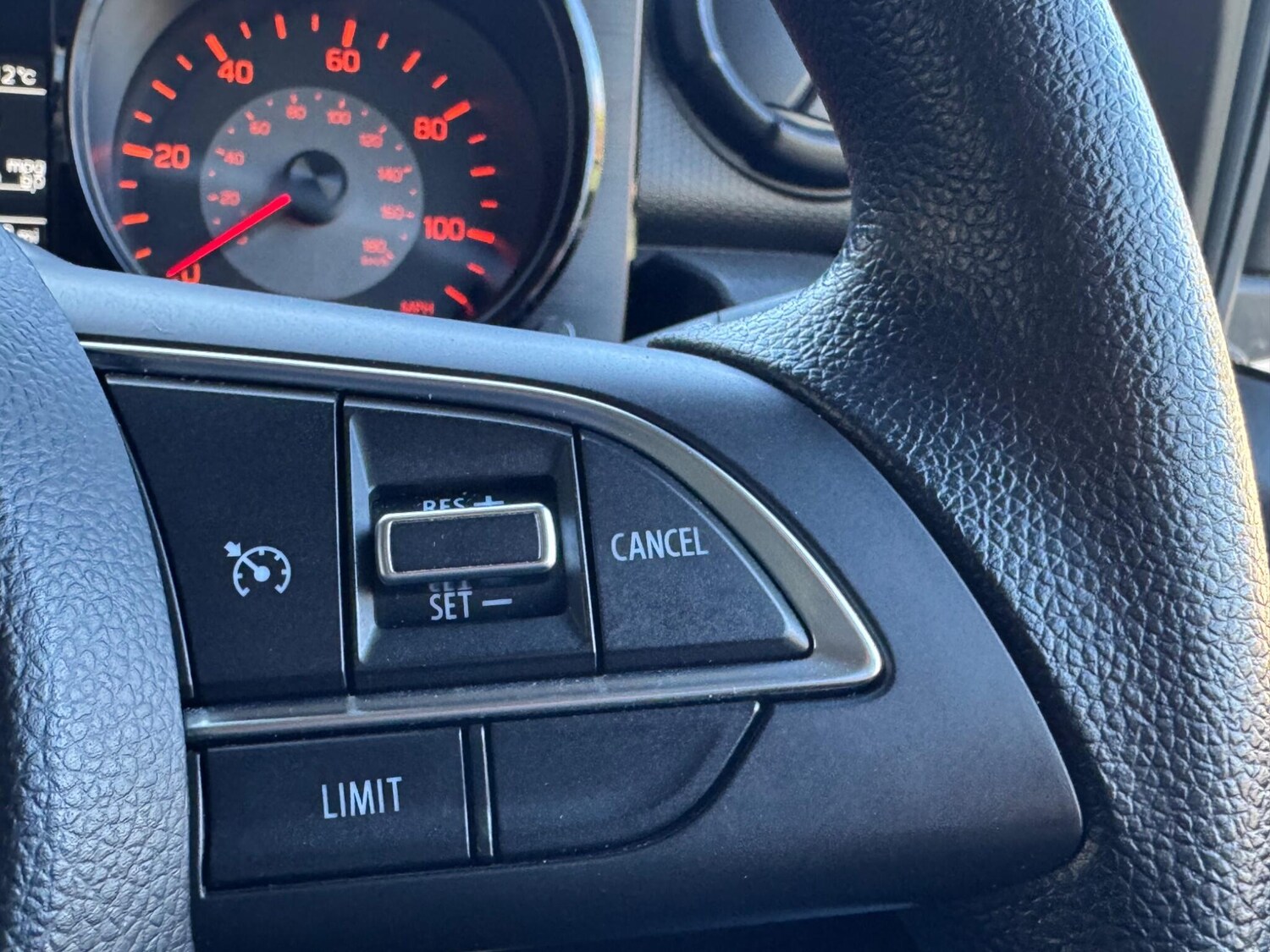 Used Suzuki Jimny for sale - 77925337: Photo 17