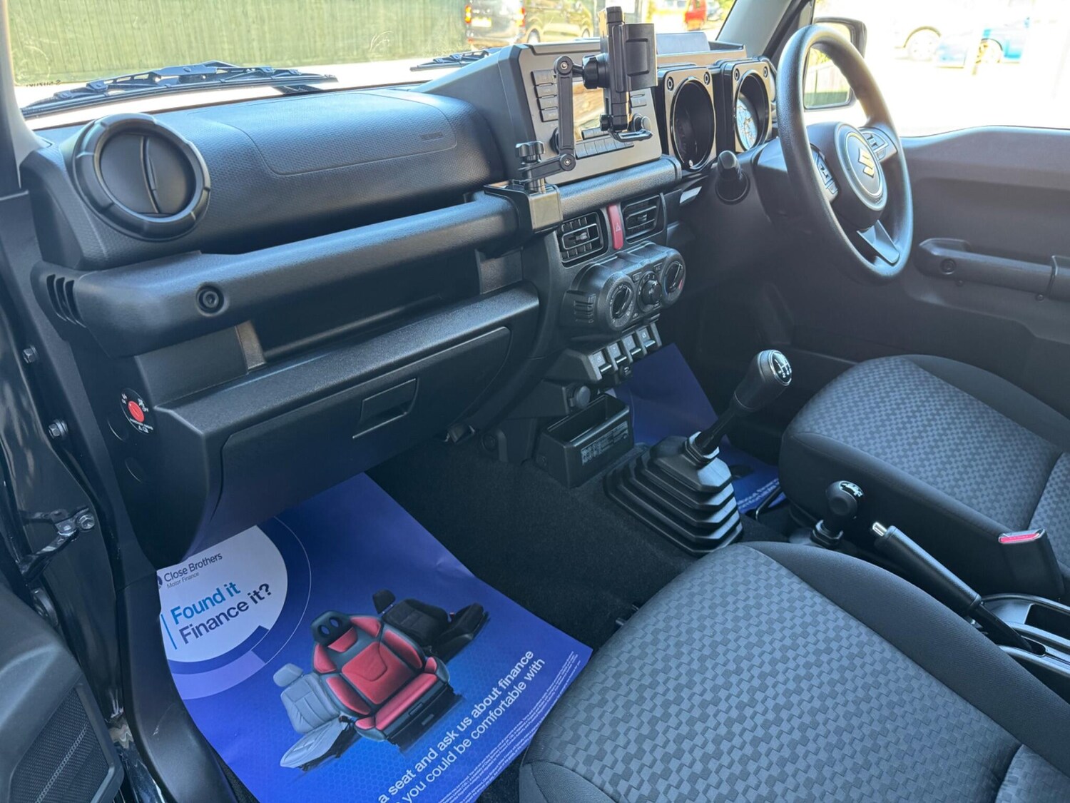 Used Suzuki Jimny for sale - 77925337: Photo 31