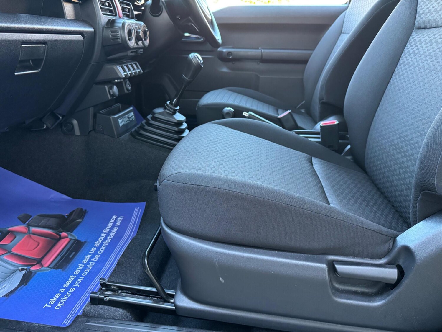 Used Suzuki Jimny for sale - 77925337: Photo 32