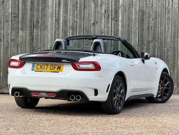 Used Abarth 124 Spider 2017 for sale - 75906279: Photo