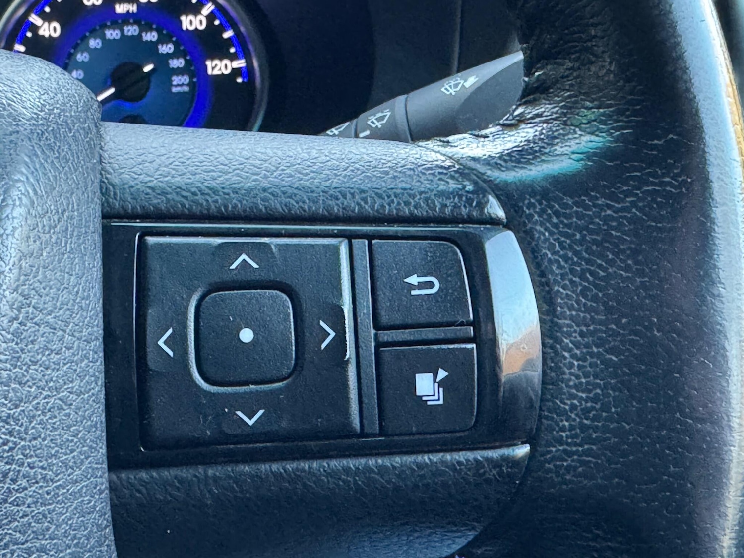 Used Toyota Hilux 2017 for sale - 77131613: Photo 20