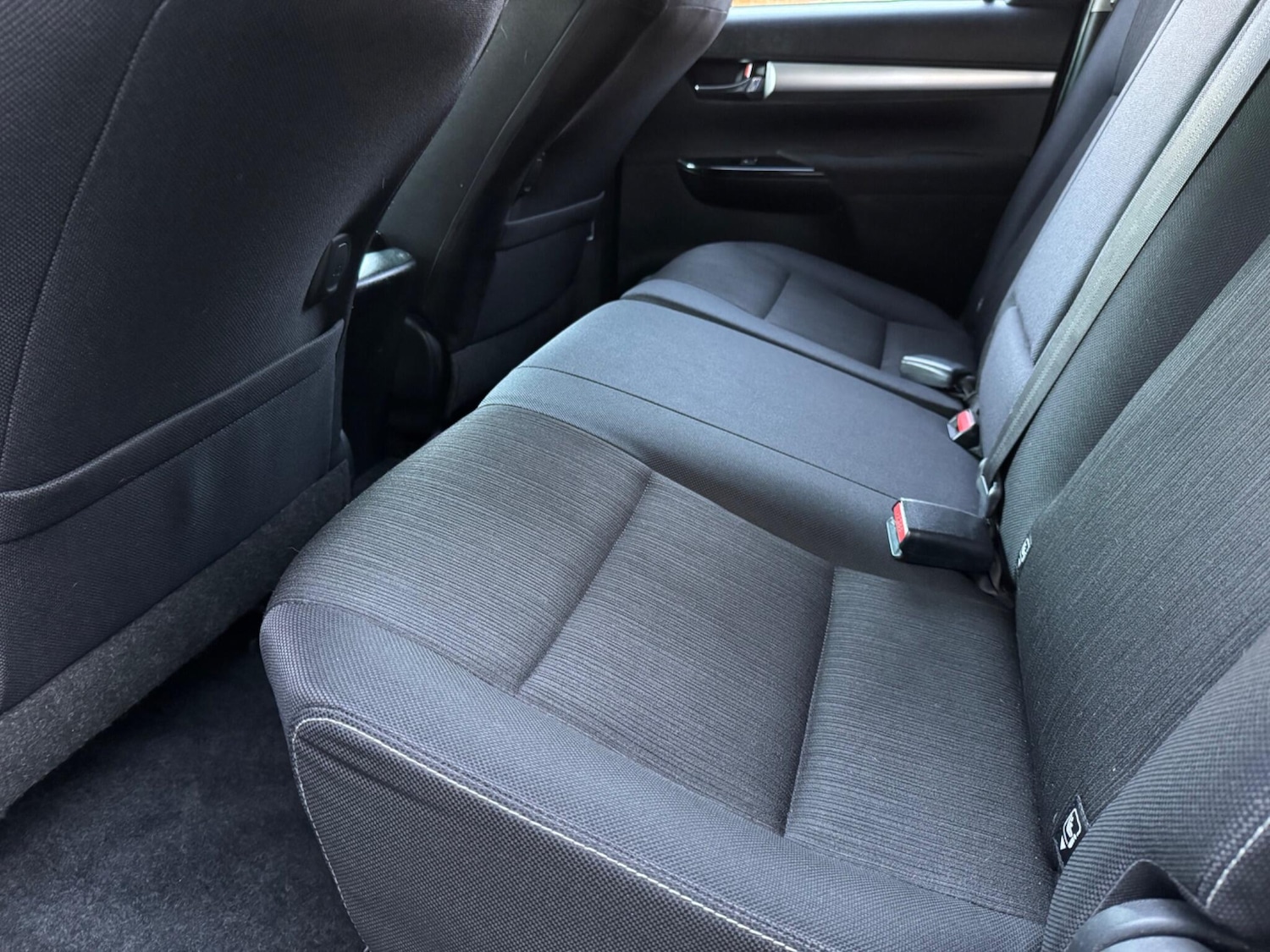 Used Toyota Hilux 2017 for sale - 77131613: Photo 23