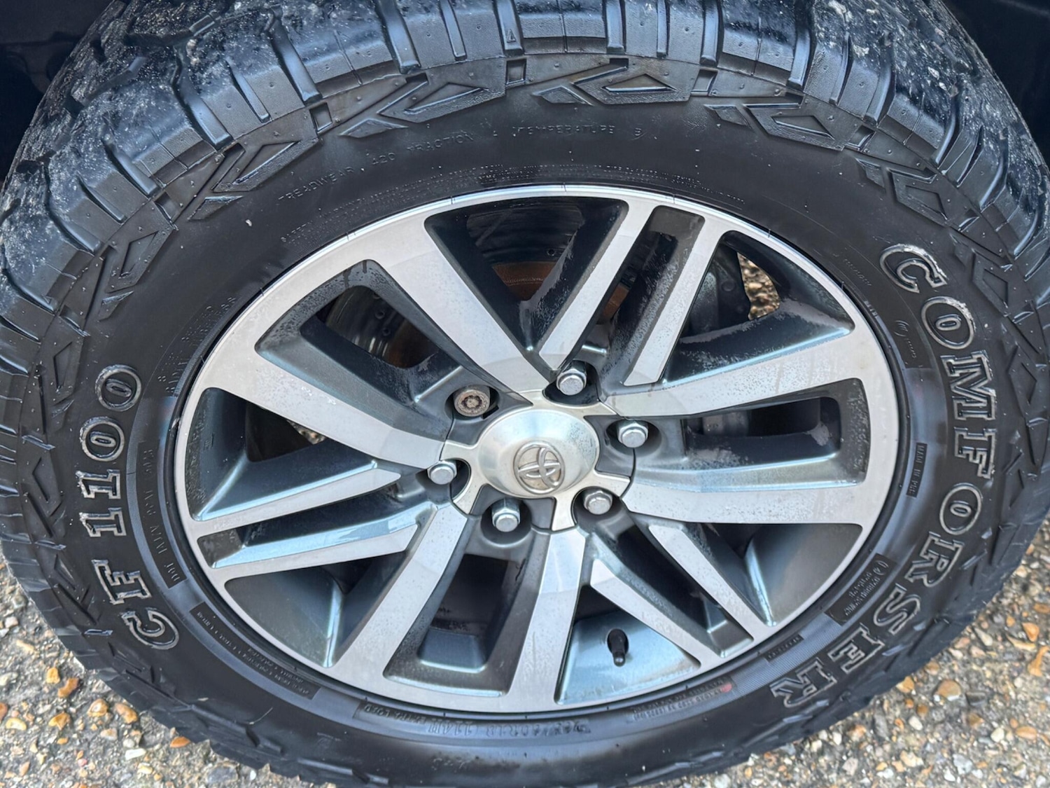 Used Toyota Hilux 2017 for sale - 77131613: Photo 39