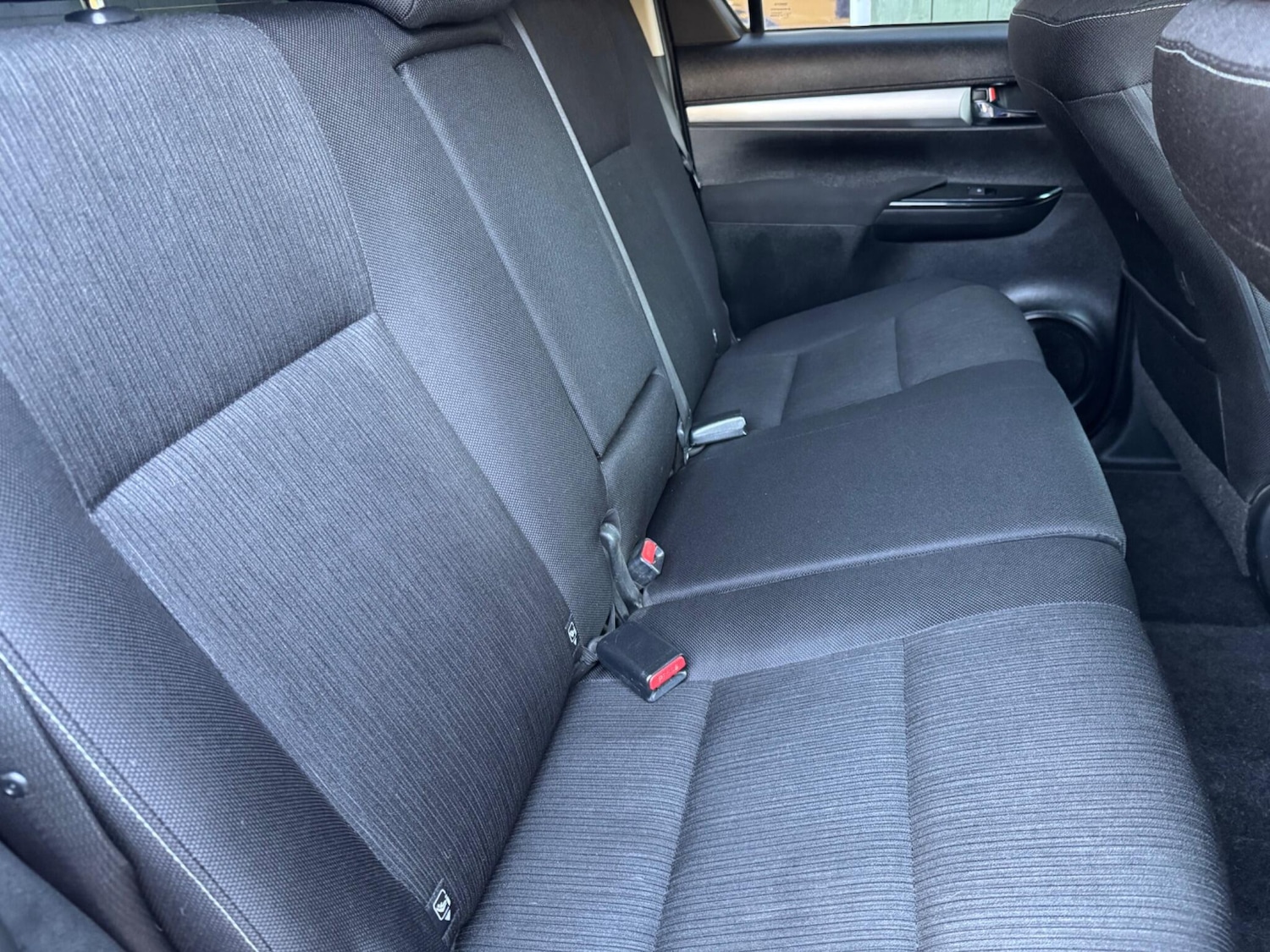 Used Toyota Hilux 2017 for sale - 77131613: Photo 41