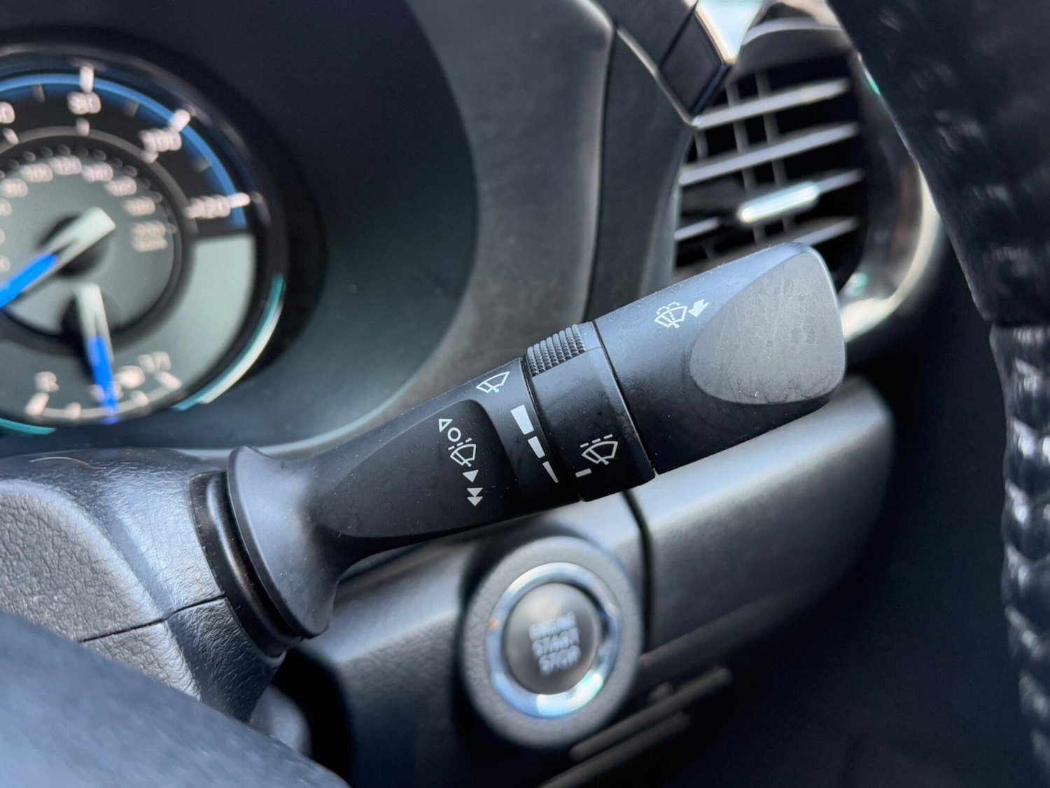 Used Toyota Hilux 2021 for sale - 76473518: Photo 25