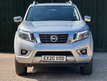 Used Nissan Navara 2020 for sale - 79202502: Photo