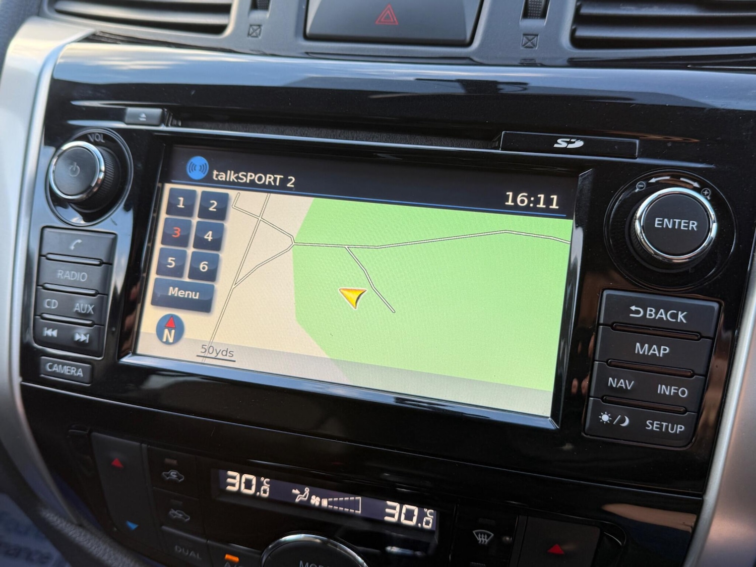 Used Nissan Navara 2018 for sale - 77625937: Photo 12