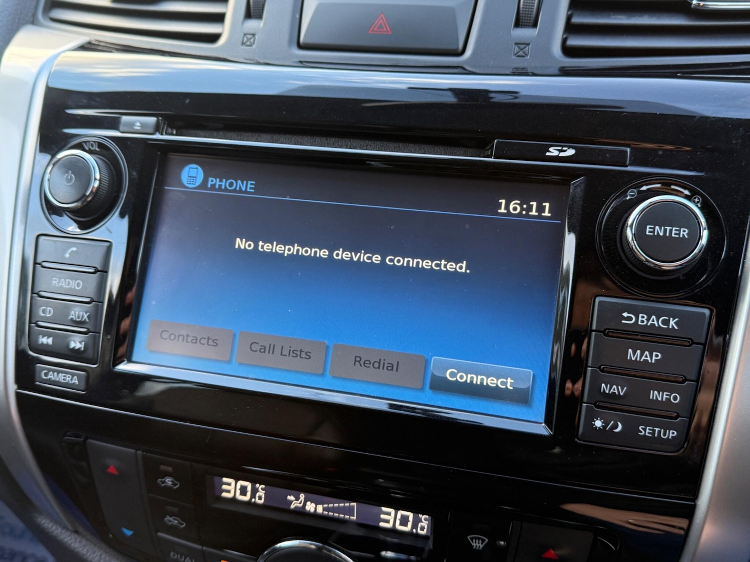 Used Nissan Navara 2018 for sale - 77625937: Photo 9