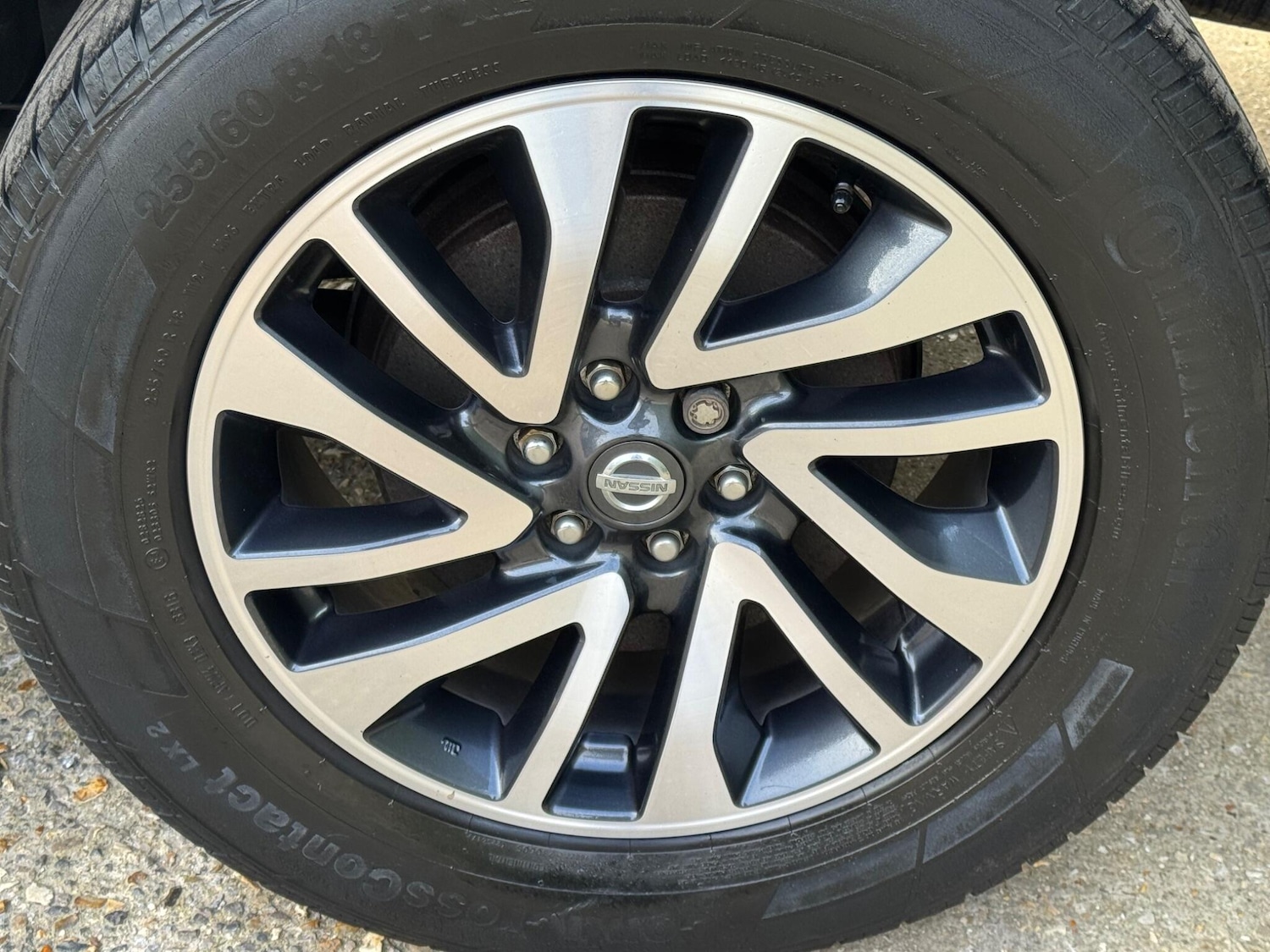 Used Nissan Navara 2017 for sale - 77082074: Photo 23