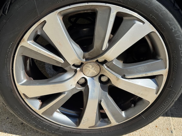 Used Peugeot 2008 2016 for sale - 76042947: Photo 26