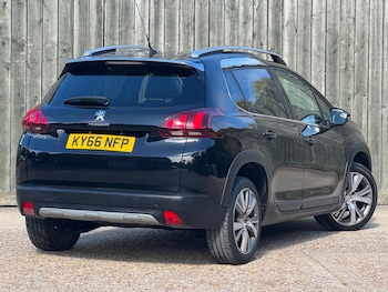 Used Peugeot 2008 2016 for sale - 76042947: Photo 4