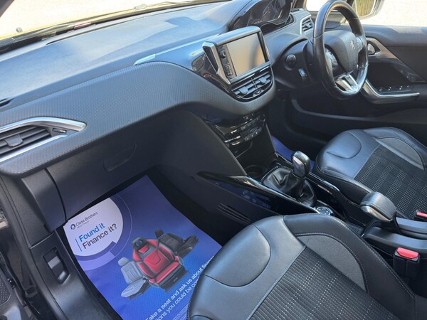 Used Peugeot 2008 2016 for sale - 76042947: Photo 6