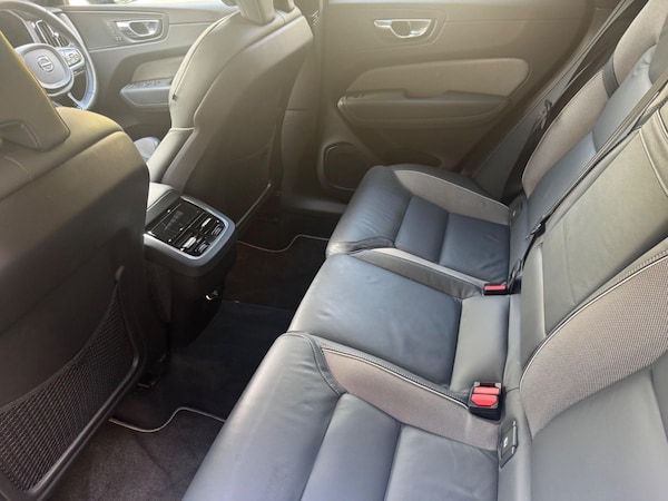 Used Volvo XC60 2019 for sale - 76215347: Photo 10