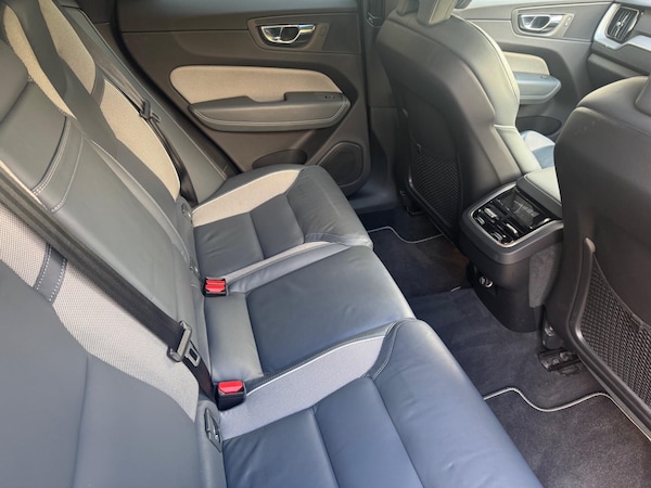 Used Volvo XC60 2019 for sale - 76215347: Photo 12