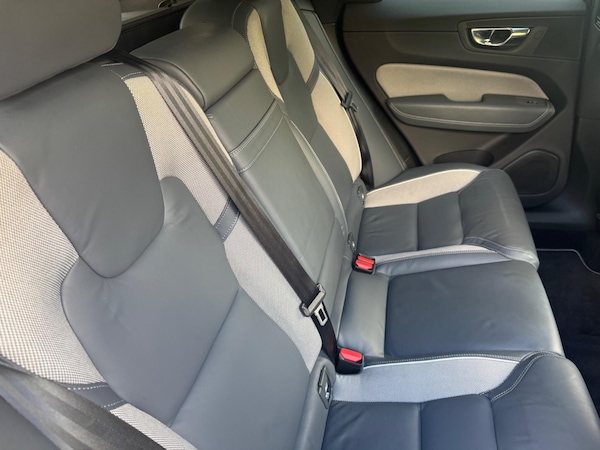 Used Volvo XC60 2019 for sale - 76215347: Photo 14