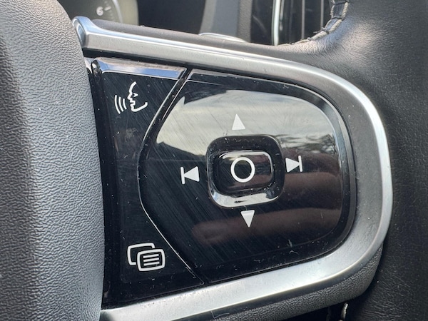 Used Volvo XC60 2019 for sale - 76215347: Photo 35