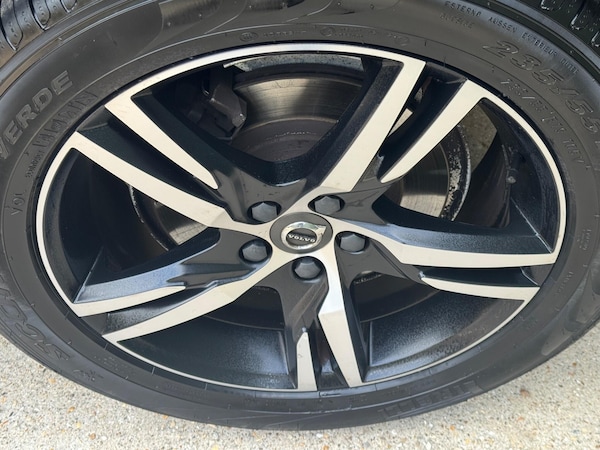 Used Volvo XC60 2019 for sale - 76215347: Photo 42