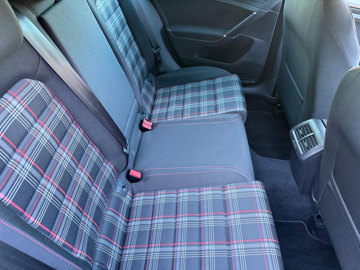 Used Volkswagen Golf 2017 for sale - 78157849: Photo 17