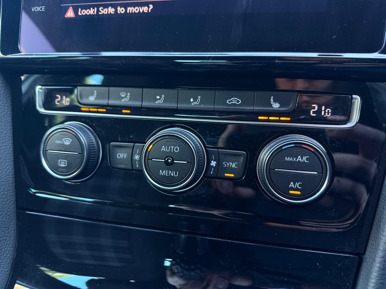 Used Volkswagen Golf 2017 for sale - 78157849: Photo 18