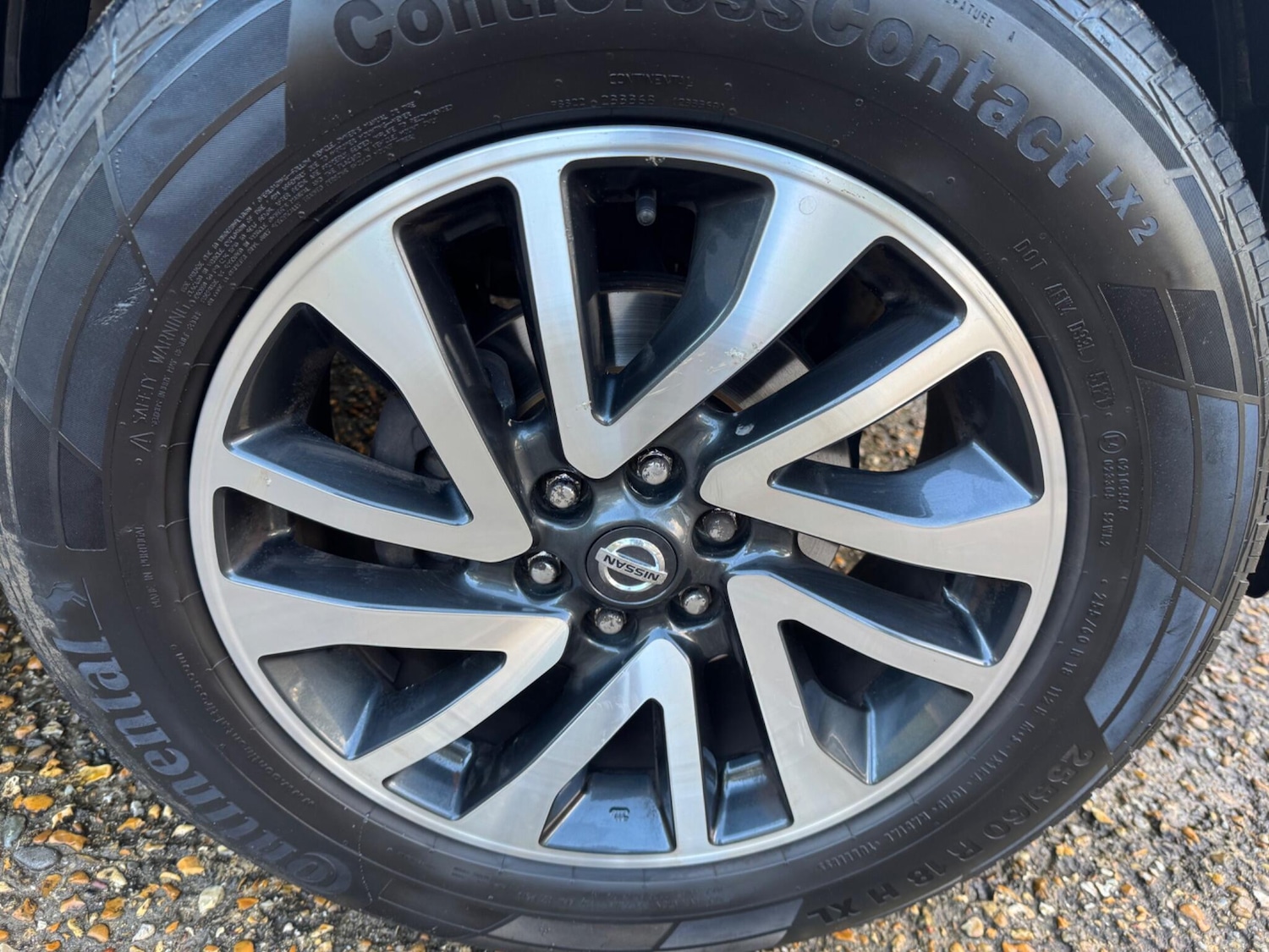 Used Nissan Navara 2018 for sale - 76899313: Photo 23