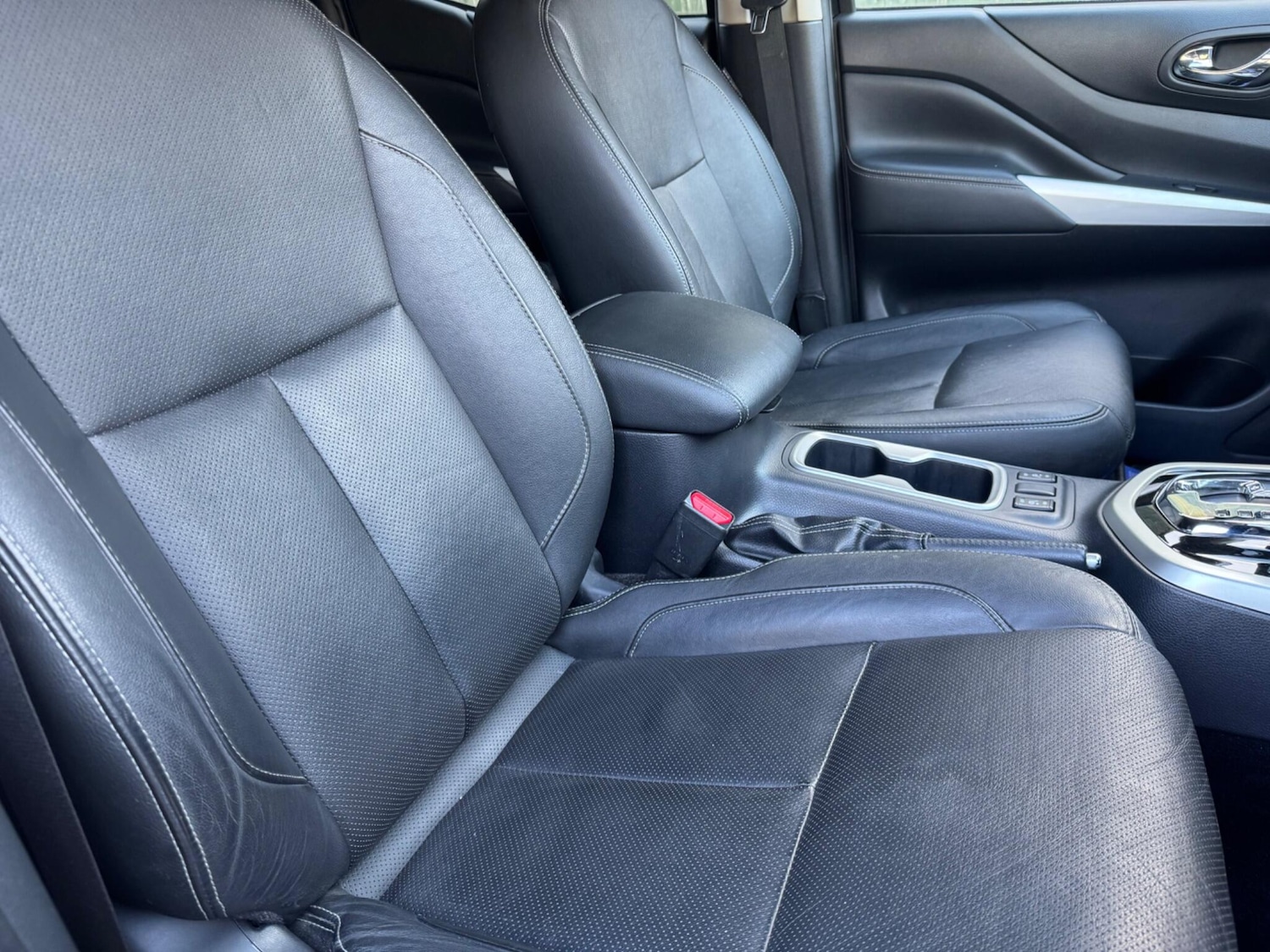 Used Nissan Navara 2018 for sale - 76899313: Photo 34