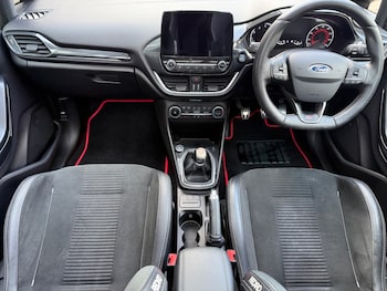 Used Ford Fiesta 2018 for sale - 79303656: Photo