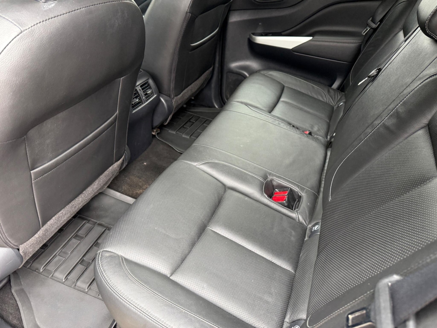 Used Nissan Navara 2017 for sale - 77696460: Photo 22