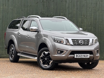 Used Nissan Navara 2019 for sale - 77794400: Photo