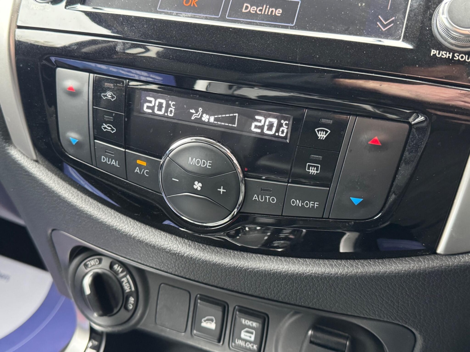 Used Nissan Navara 2019 for sale - 77794400: Photo 28