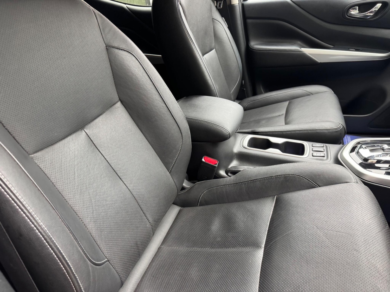 Used Nissan Navara 2019 for sale - 77794400: Photo 43