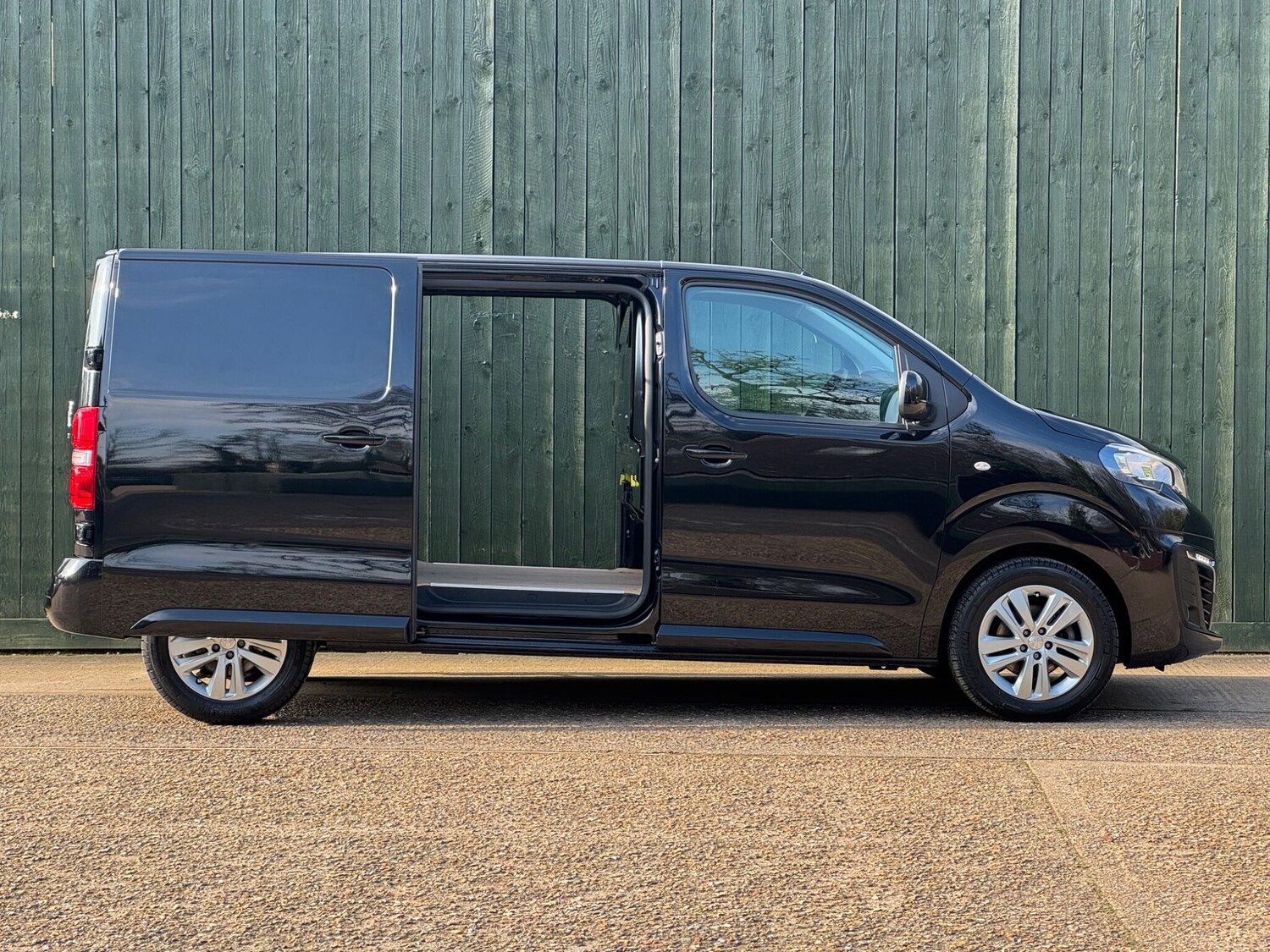 Used Peugeot Expert 2022 for sale - 77807686: Photo 11