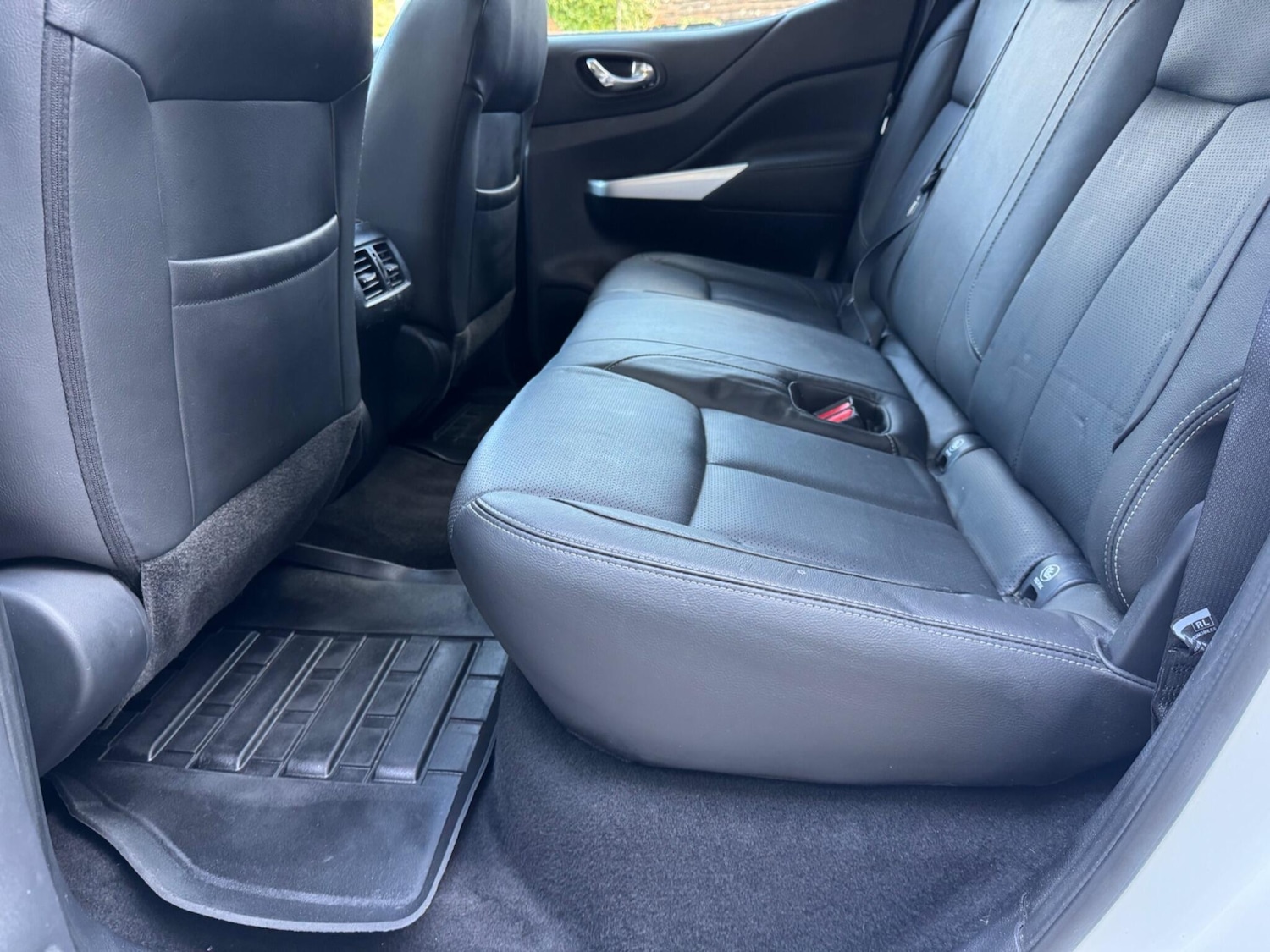 Used Nissan Navara 2017 for sale - 78034128: Photo 36