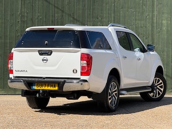Used Nissan Navara 2017 for sale - 78034128: Photo