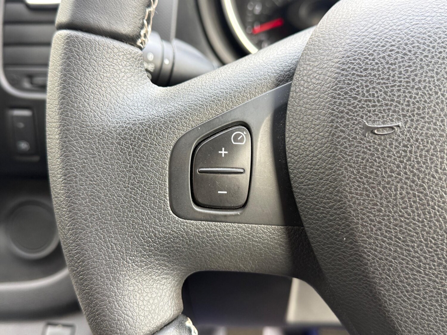 Used Renault Trafic 2021 for sale - 76152476: Photo 40