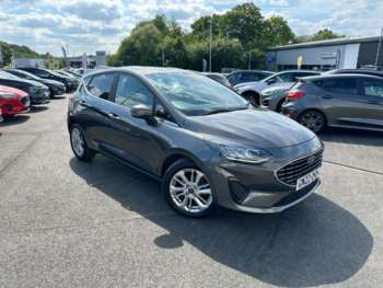 2022 (22) - 1.0 EcoBoost Titanium 5dr