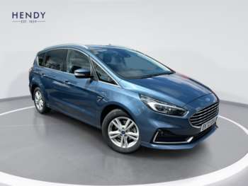 2022 (72) - FHEV 190 Titanium 5-Door