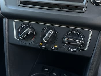 Used Volkswagen Polo 2017 for sale - 79612830: Photo
