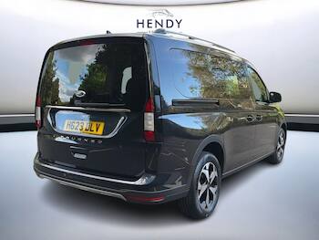 Used Ford Grand Tourneo Connect 2023 for sale - 79644774: Photo