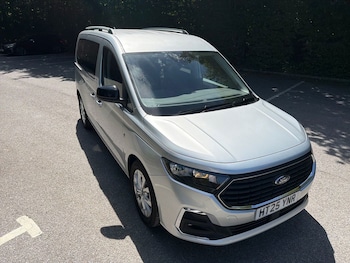 Used Ford Grand Tourneo Connect 2025 for sale - 79199237: Photo