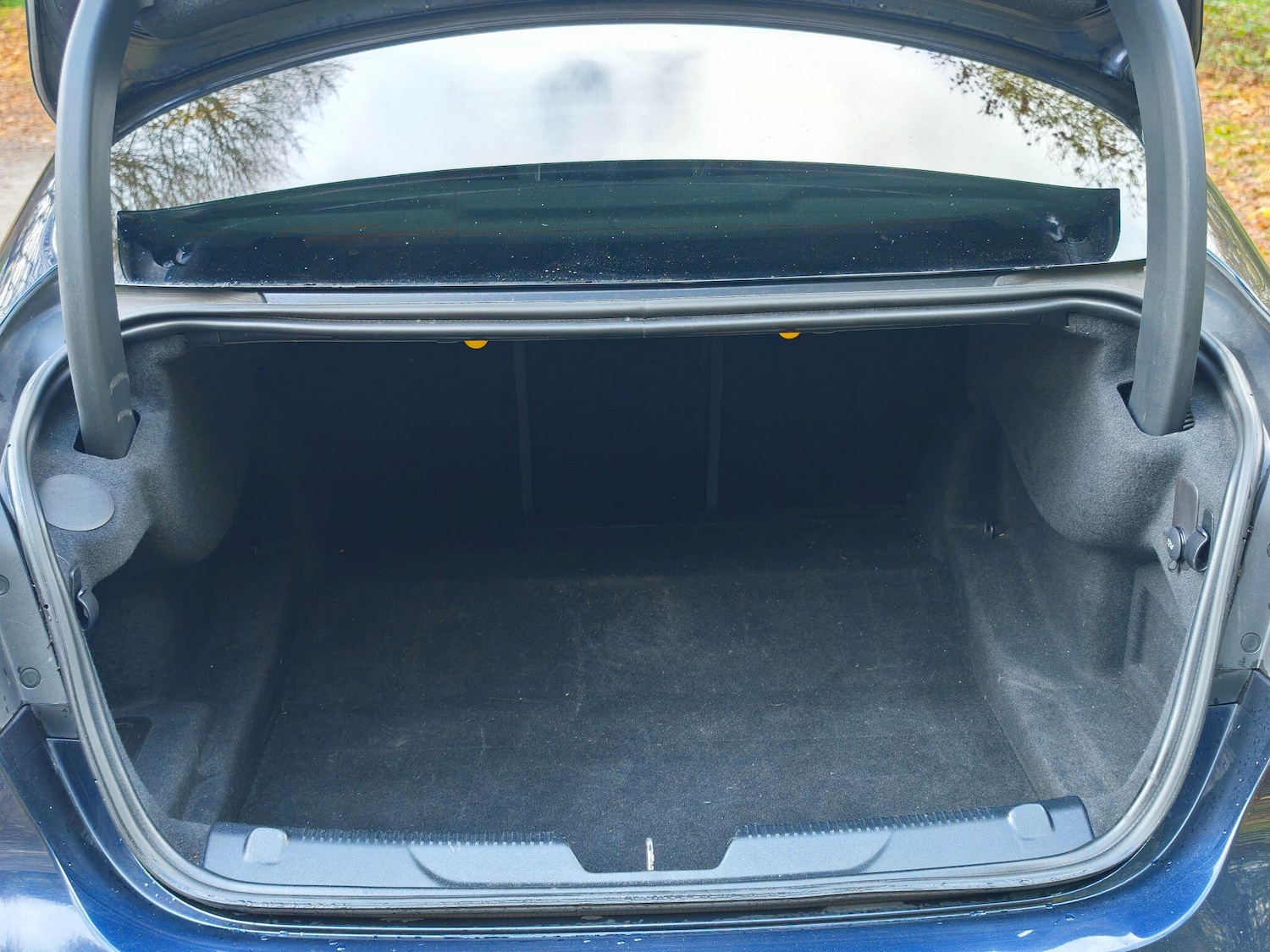 Used Jaguar XE 2016 for sale - 76432894: Photo 15