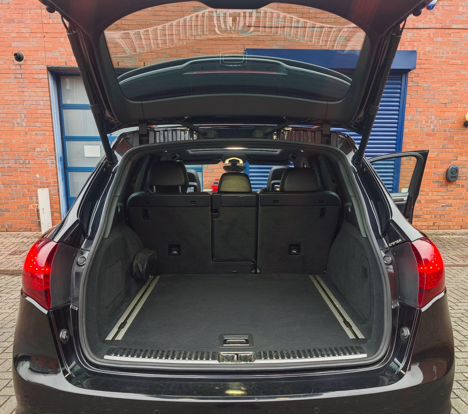 Used Porsche Cayenne 2014 for sale - 77784129: Photo 12