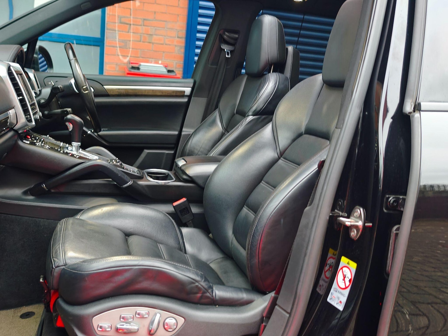 Used Porsche Cayenne 2014 for sale - 77784129: Photo 13