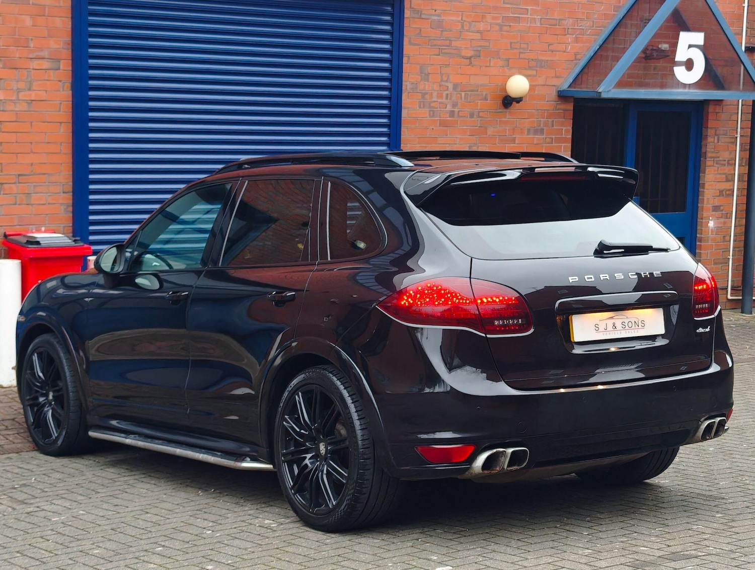 Used Porsche Cayenne 2014 for sale - 77784129: Photo 5