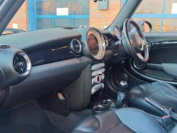 Used MINI Hatch 2010 for sale - 79621171: Photo